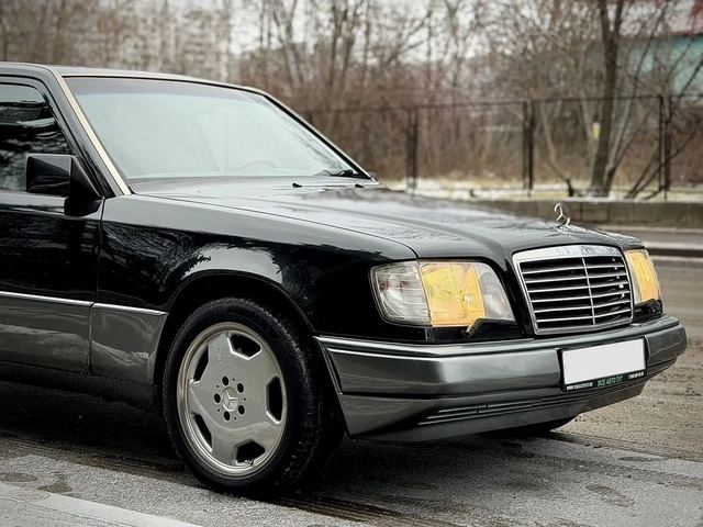 Mercedes-Benz E-класс — фото 19